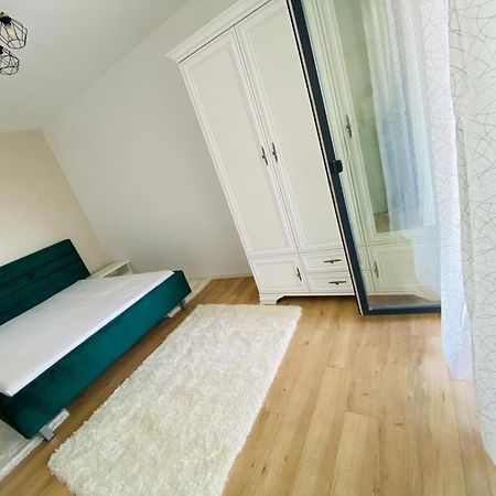 Dreamhill1 Apartman Nagyvárad Kültér fotó