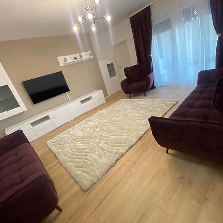 Dreamhill1 Apartman Nagyvárad Kültér fotó